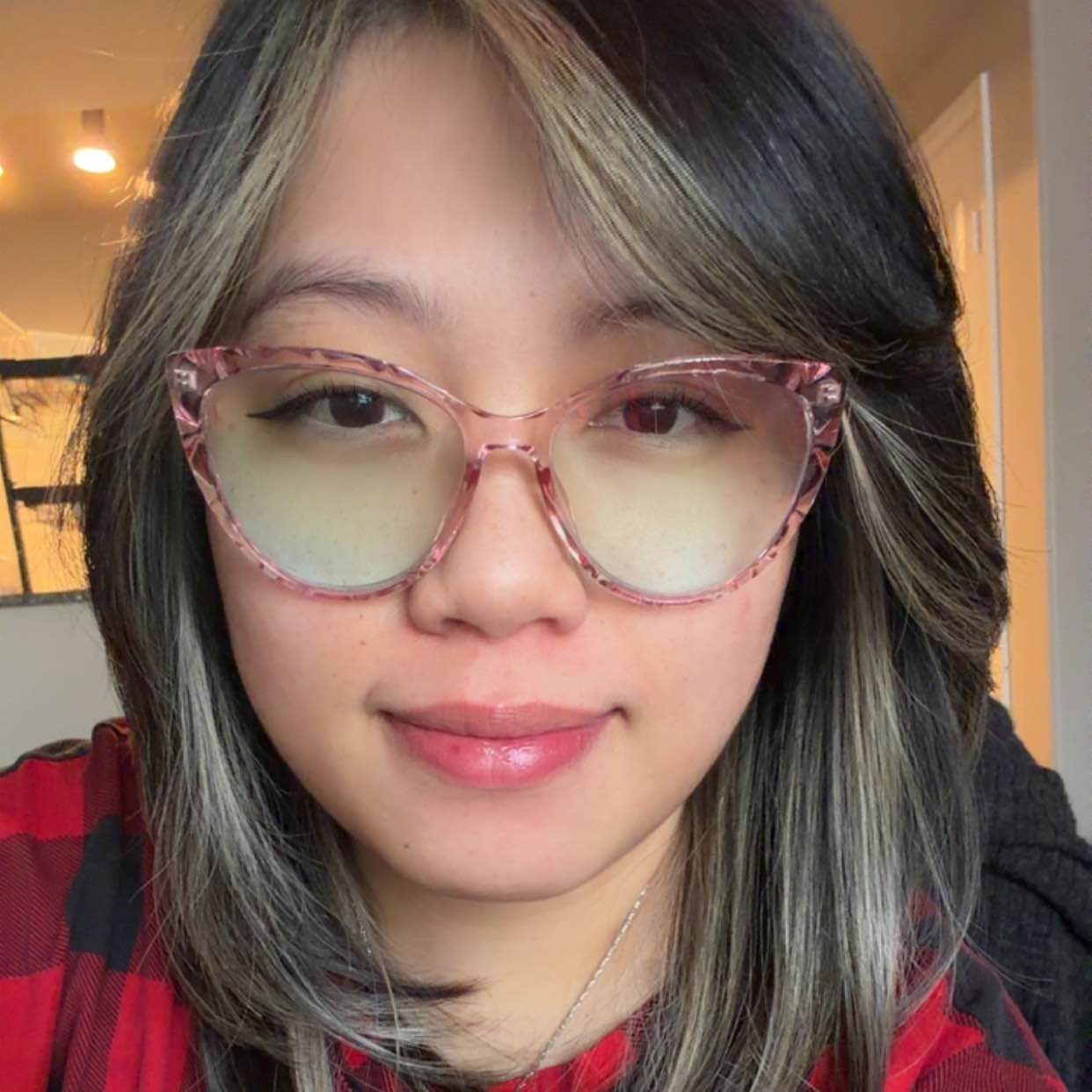 Nhi